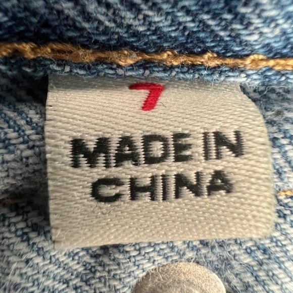 Unionbay Cuffed Hem Denim Jean Shorts Size 7 Women’s - Picture 4 of 11